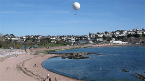 Torre Abbey Beach | Devon | UK Beach Guide