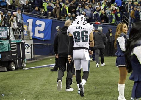 Eagles get good news about Zach Ertz just days before matchup against ...