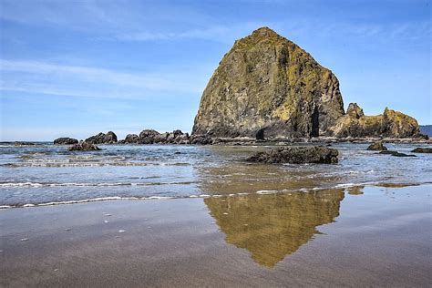 Haystack Rock in Oregon: Directions, Parking, and More (2025) — Inked with Wanderlust