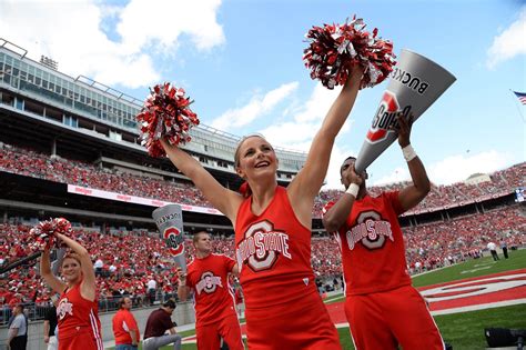 Ohio State (OSU) Buckeyes Cheerleaders: Hottest Photos of the Squad ...