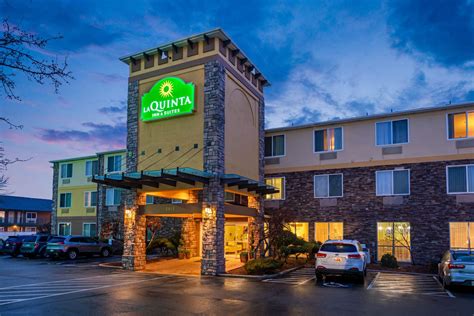 La Quinta Inn & Suites by Wyndham Boise Airport | Boise, ID Hotels