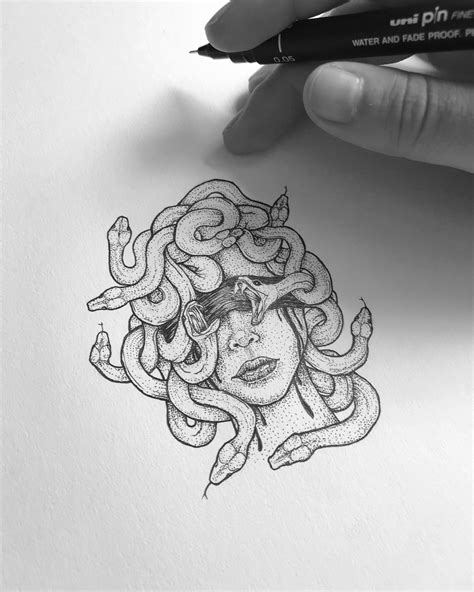 Medusa | slowly starting to venture into drawing faces but it’s scary.. : r/drawing