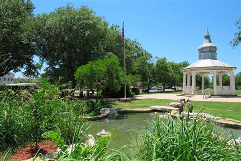 Boerne Texas - Luminaria Travel