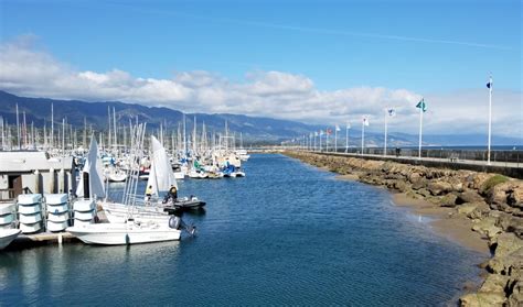 Santa Barbara Harbor, Santa Barbara, CA - California Beaches