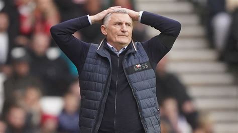 Tony Mowbray sacked by Sunderland after 15 months at Stadium of Light | Football News | Sky Sports