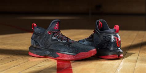 adidas and Damian Lillard officially unveil "D Lillard 2" signature ...