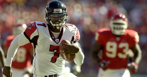 16 Years Ago, Michael Vick Changed Madden NFL Forever - FanBuzz