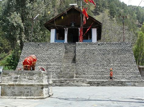 Chamunda Devi Temple | IndiaUnveiled