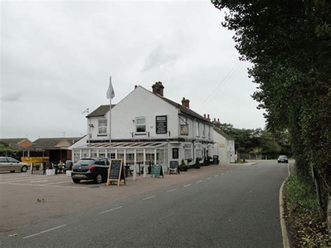 The White Horse in The Street, Corton © Adrian S Pye :: Geograph Britain and Ireland