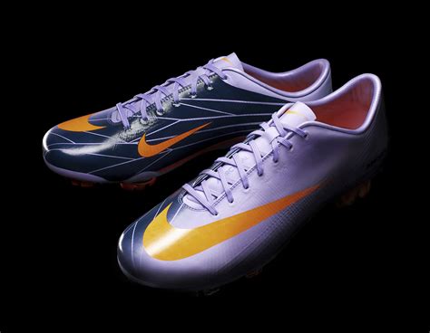 Nike Mercurial Vapor Superfly II Released - Soccer Cleats 101