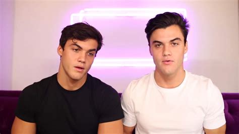 Dolan Twins announce YouTube burnout, fans respond with tears | story | Kids News