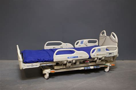 Hill-Rom P3200 VersaCare Bed - Piedmont Medical