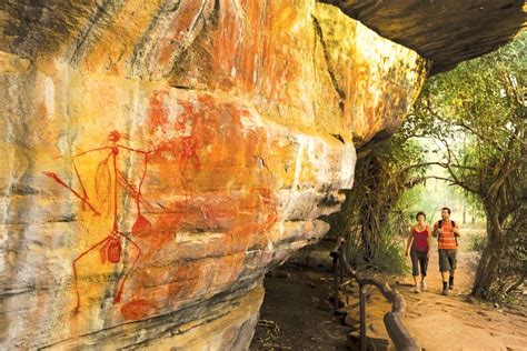 Aboriginal rock art at Ubirr, Kakadu National Park | Earth art, Kakadu national park, Aboriginal ...