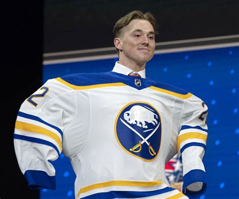 With No. 16 pick, Sabres select Swedish center Noah Ostlund