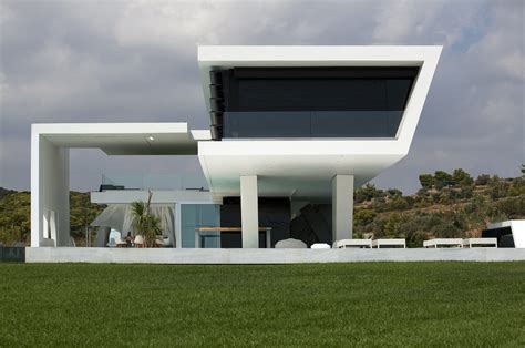 Impressive Ultra Modern House in Athens - Architecture Beast