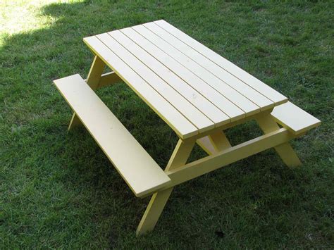 15 Free Picnic Table Plans In All Shapes and Sizes