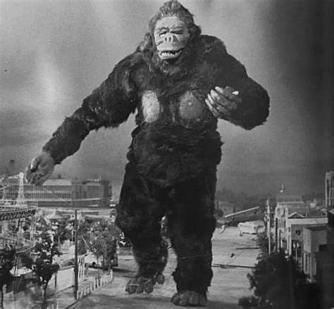 KING KONG VS GODZILLA (1962) | King kong vs godzilla, Classic monster ...