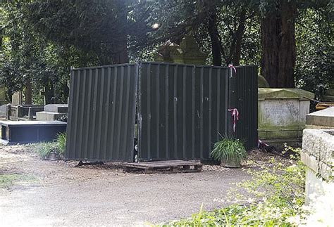 George Michael's grave is seen for the first time | Daily Mail Online