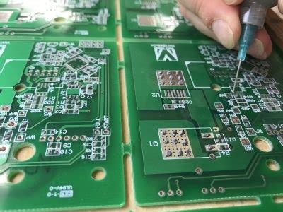 Helpful Tips When Soldering Printed Circuit Boards