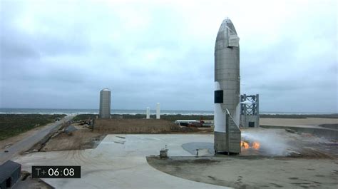 Touchdown! SpaceX successfully lands Starship rocket