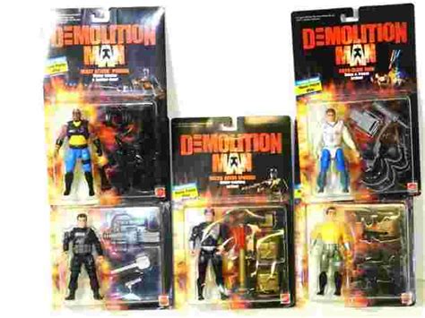 5- MATTEL DEMOLITION MAN ACTION FIGURES