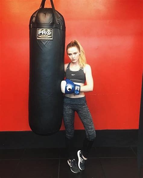 Boxing : r/KathrynNewton