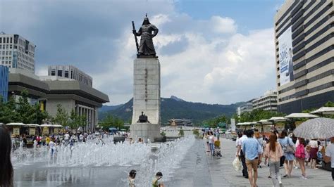 A weekend of activities around the Gwanghwamun Square - Reviews, Photos ...