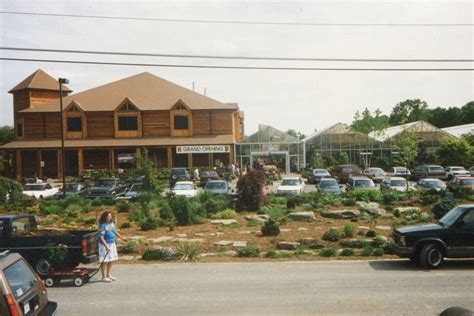 1993 – Merrifield Garden Center