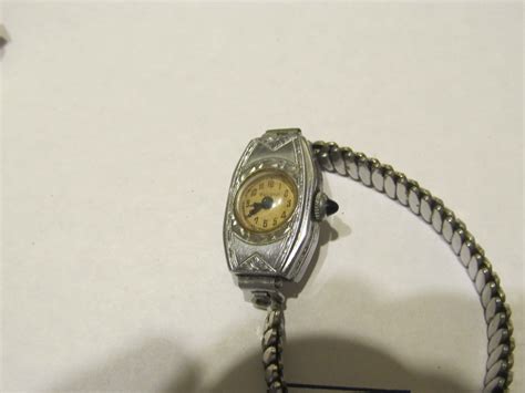 Please help identify Bulova Ladies watches and possible values ...