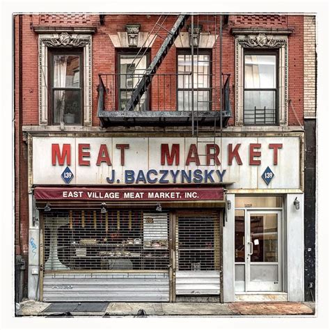 Explore the Stunning Vintage Storefronts of New York City