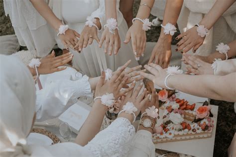 Hands of Women on Wedding · Free Stock Photo