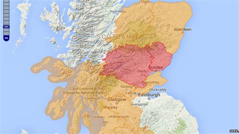 Three dead after Scottish car rally collisions - BBC News