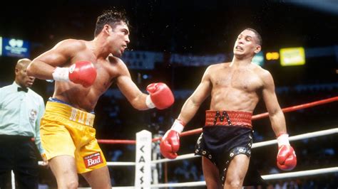 Oscar De La Hoya Las Vegas : Oscar De La Hoya Julio Cesar Chavez Get ...