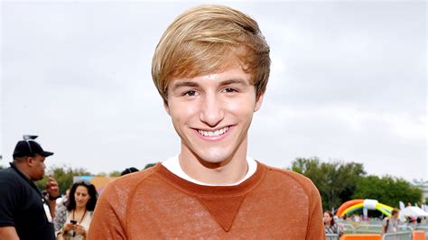 Lucas Cruikshank, a.k.a YouTube's 'Fred,' Has Biggest Video in Months After Announcing He's Gay ...