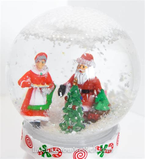 Dollar Tree Christmas Snow Globes - Live Like You Are Rich