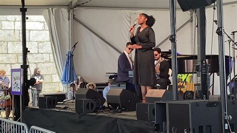 Samara Joy- Stardust, Newport Jazz Festival ‘22 - YouTube