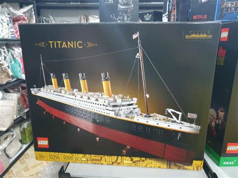 Lego Titanic 10294, Hobbies & Toys, Toys & Games on Carousell