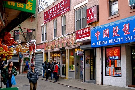 Colorful photos of Chinatown in New York City | BOOMSbeat