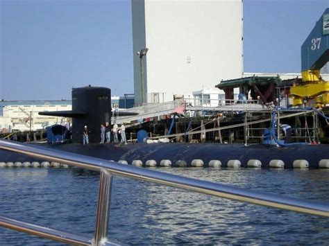 © Photo: Submarine at Portsmouth Naval Shipyard | PortsmouthNH.com