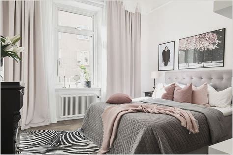 White Gray and Dusty Rose Bedroom | Grey bedroom decor, Pink bedroom decor, Dusty rose bedroom