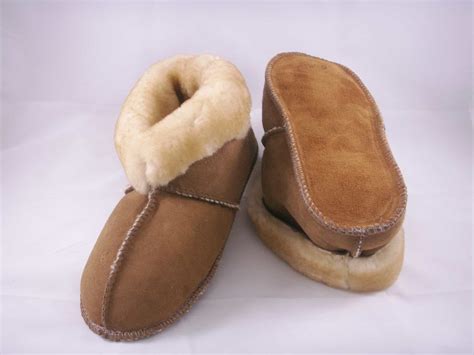 Snuggs Sheepskin Slippers - Sheepskingoods.com