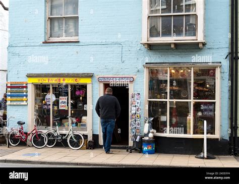 Vintage store clothing curio shop high street southwold suffolk hi-res stock photography and ...