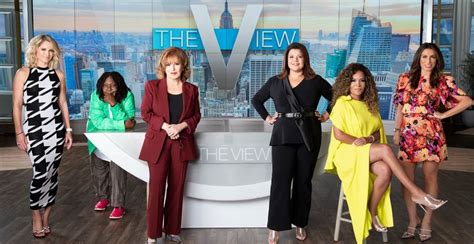 "The View" Guest List: Star Jones, Elisabeth Moss to Appear Week of ...