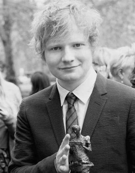 Ed Sheeran Hairstyle - Cute Hairstyle of English singer - Men's Hairstyles & Haircuts X