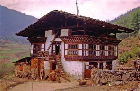 Bhután, vidéki ház / Bhutan, Farm House | Bhutan, Farmhouse, House styles