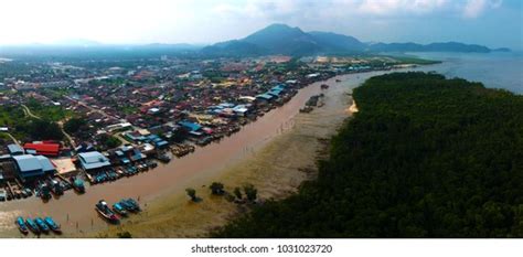 Pantai Remis Fishing Village Malaysia Stock Photo 1030271287 | Shutterstock