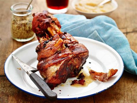 How To Cook Pork Hocks - Recipes.net