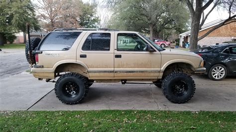 Roast my 95 Blazer! The cheap lift kit cost twice as much as I paid for the truck! : r/RoastMyCar