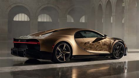 Bugatti Chiron Golden Era Debuts With Hand-Drawn Sketches On The Bodywork