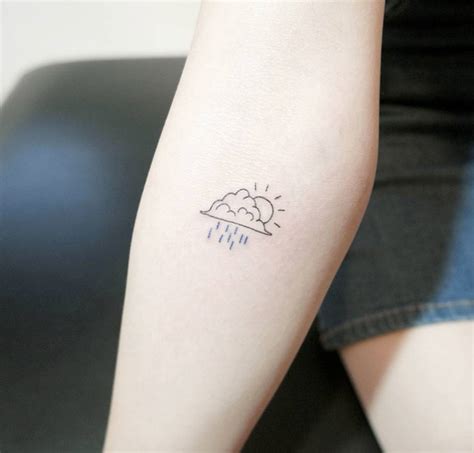 101 Tiny Girl Tattoo Ideas For Your First Ink - TattooBlend